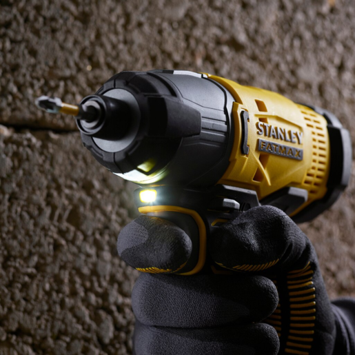 Stanley Fatmax V20 Impact Driver Kit 2.0AH/4.0AH 18v - SFMCF800DM2-XE