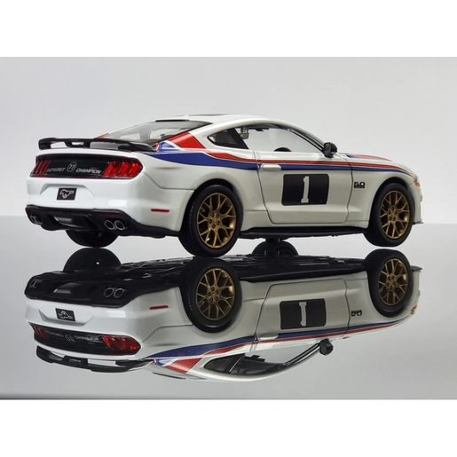 DDA Ford Mustang Bathurst 2018 RHD Allan Moffat Retro 1:24 - DDA2401