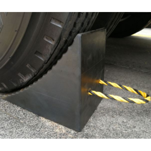 Rough Country Rubber Wheel Chock With Handle Large - RCRCHOCK-L