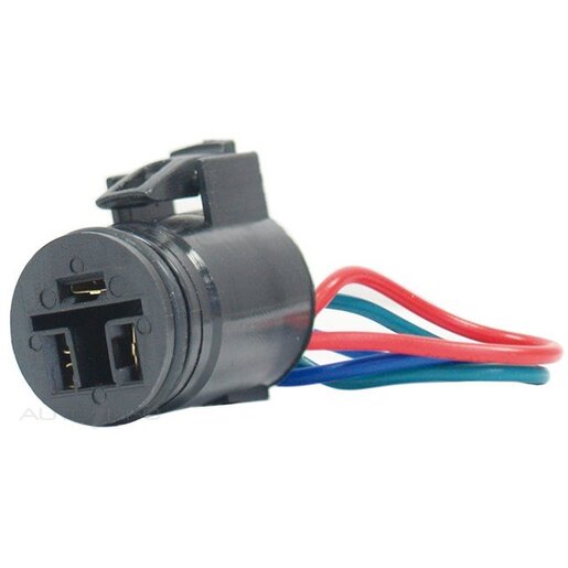 E38-2012 REGULATOR PLUG 3 PIN FEMALE